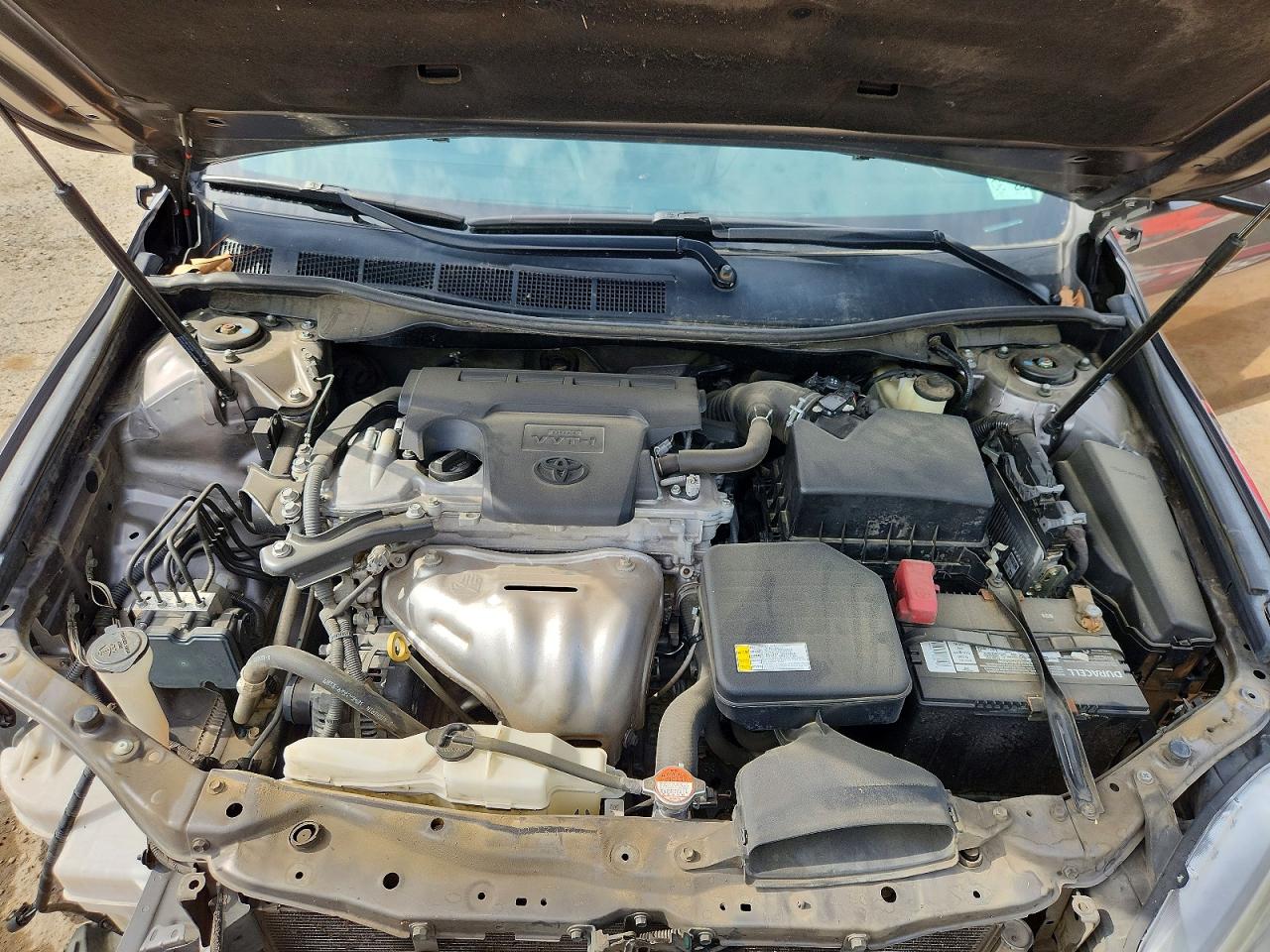 2016 TOYOTA CAMRY SE photo 21