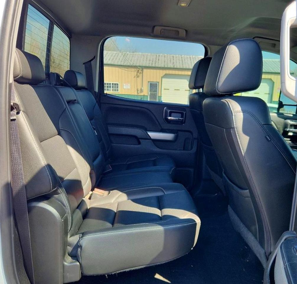 2018 CHEVROLET SILVERADO K2500 HEAVY DUTY LTZ photo 19