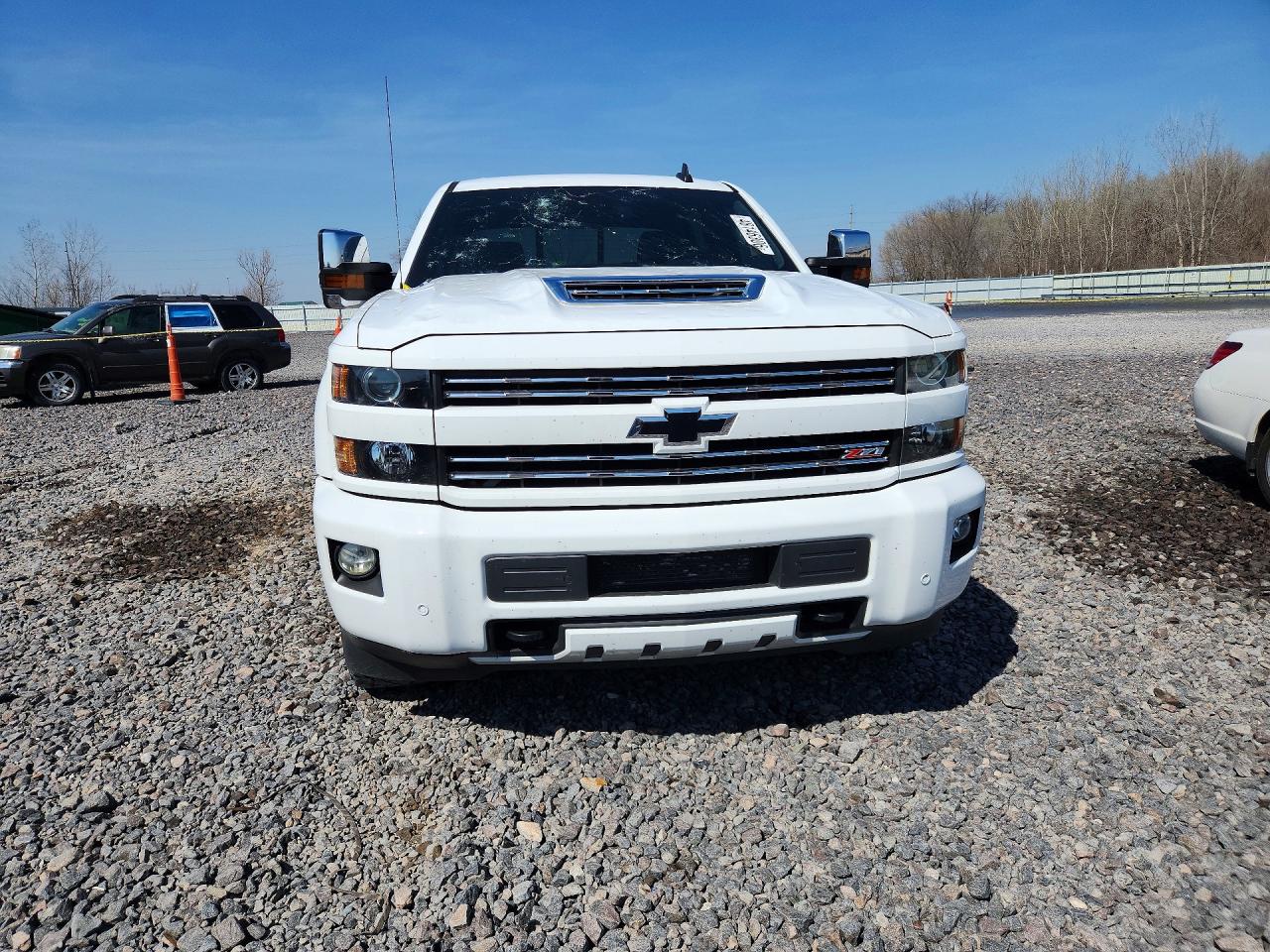 2018 CHEVROLET SILVERADO K2500 HEAVY DUTY LTZ photo 9