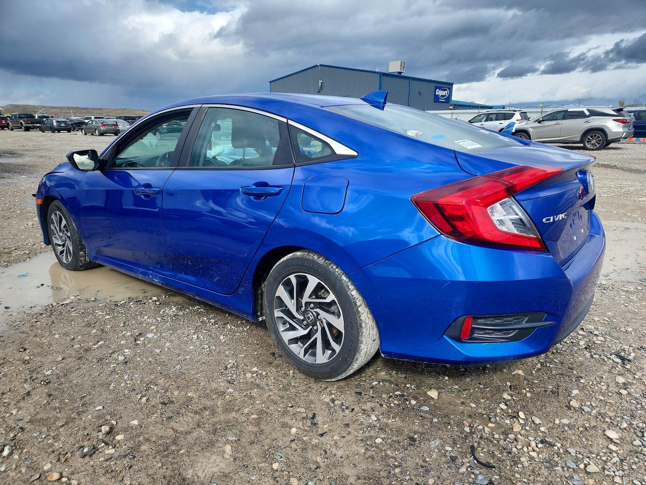 2017 HONDA CIVIC EX photo 2
