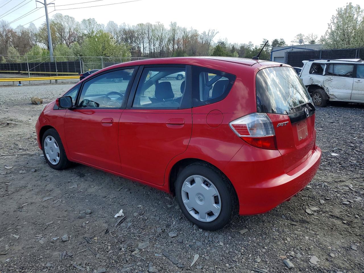 2013 HONDA FIT photo 3