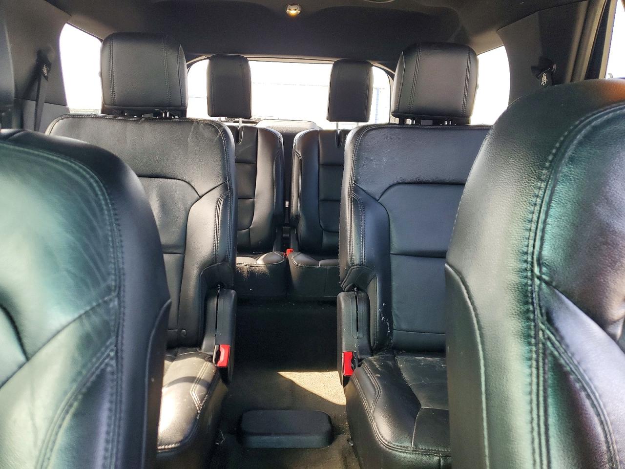 2016 FORD EXPLORER XLT photo 10