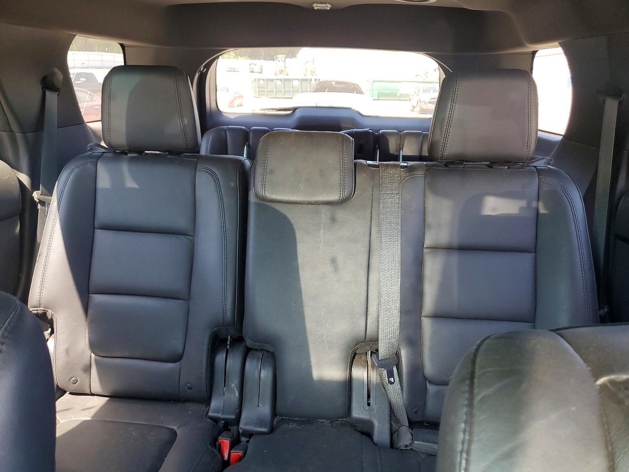 2015 FORD EXPLORER XLT photo 19