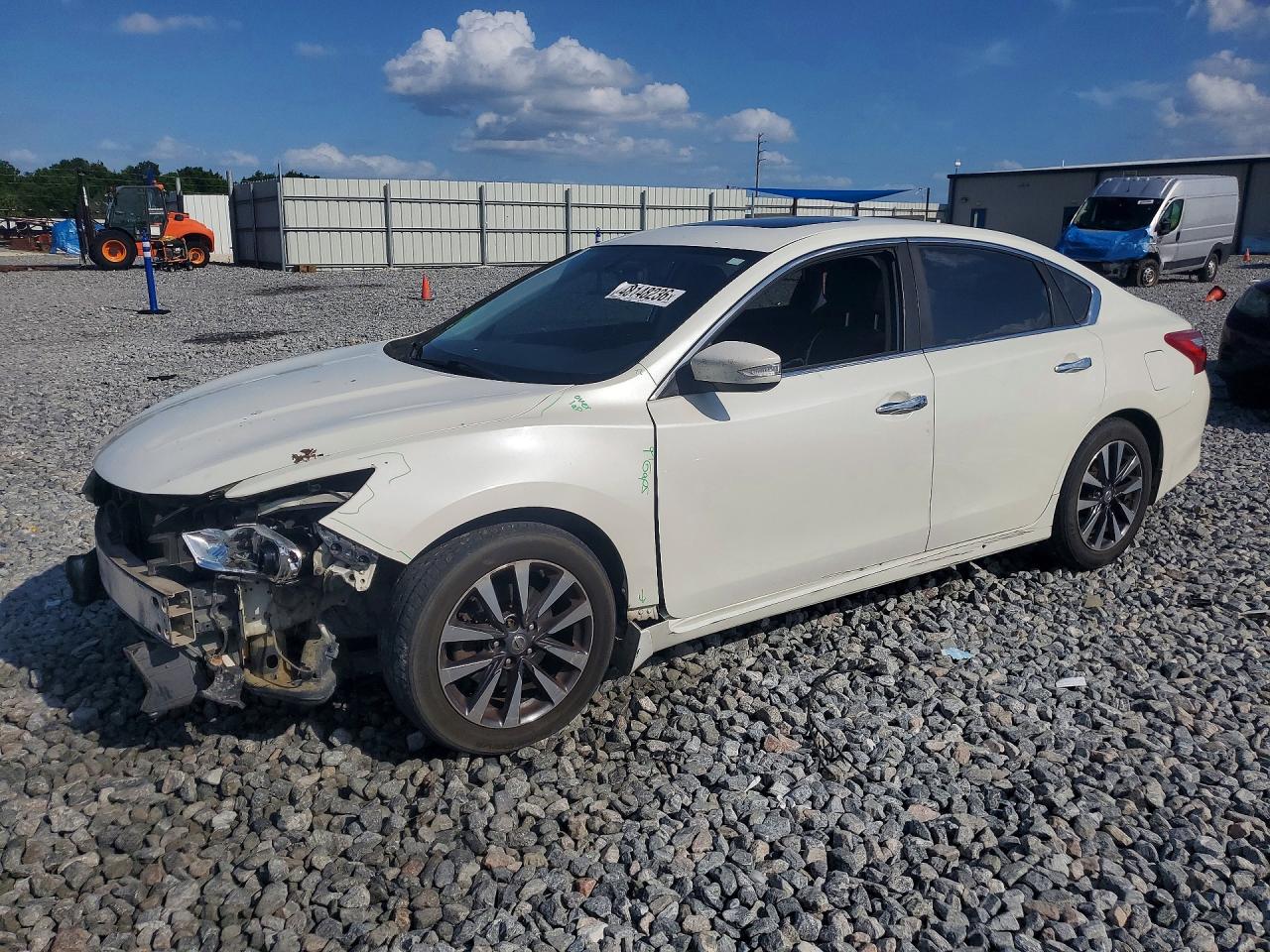 2016 NISSAN ALTIMA