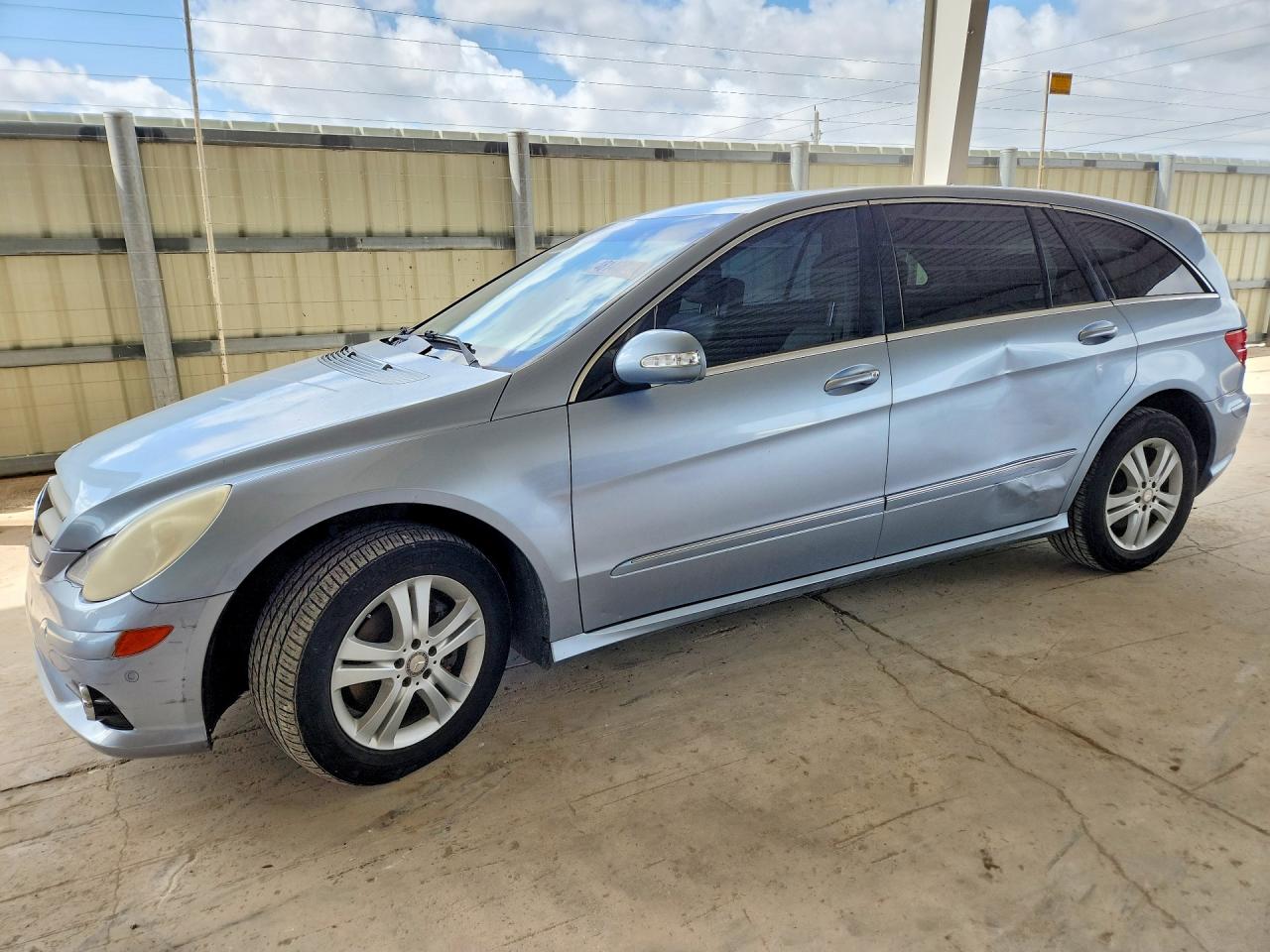 2008 MERCEDES-BENZ R
