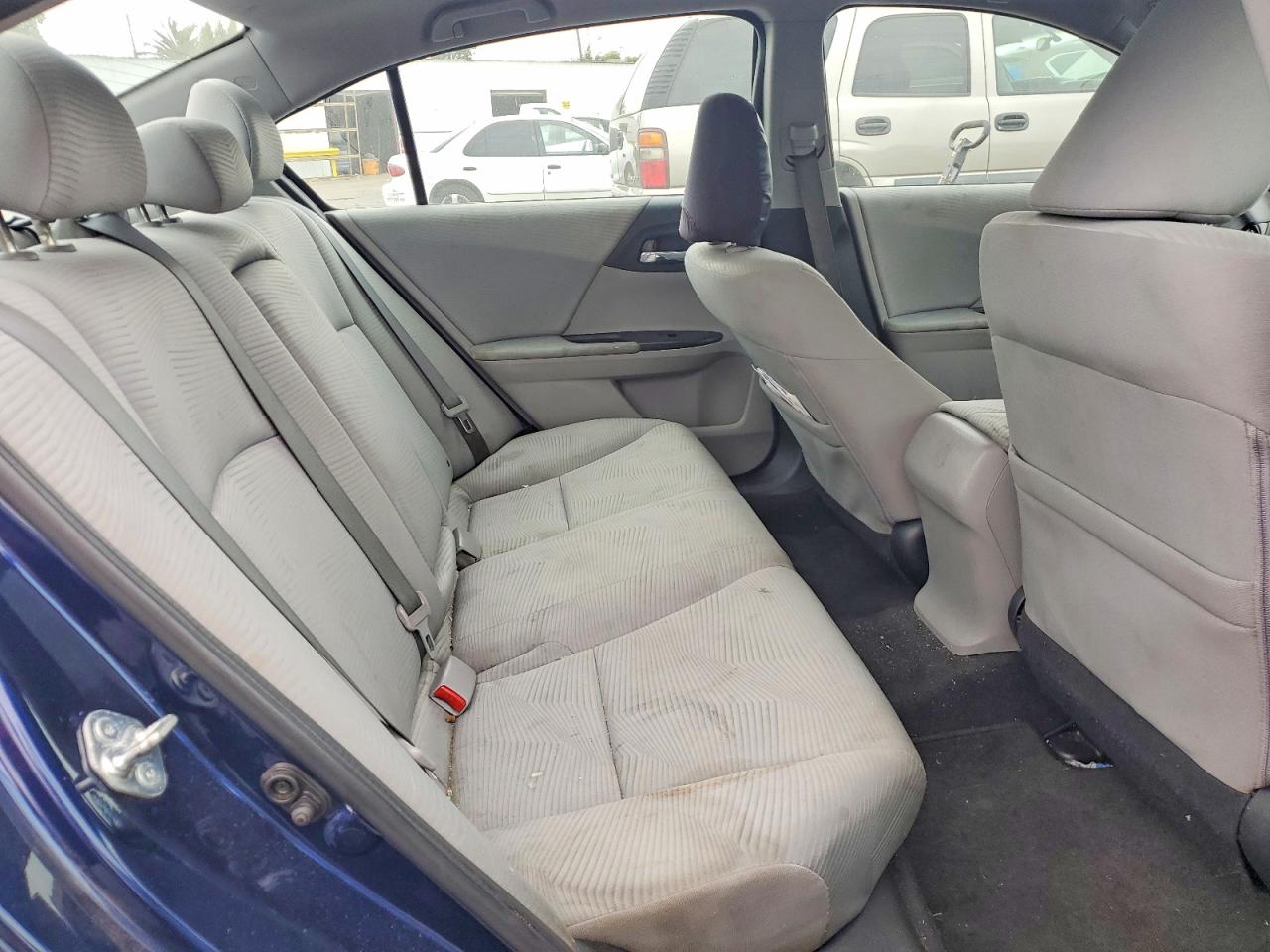 2015 HONDA ACCORD LX photo 19