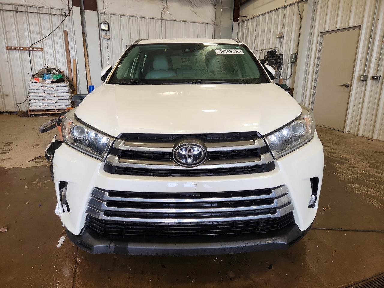 2019 TOYOTA HIGHLANDER LIMITED photo 9