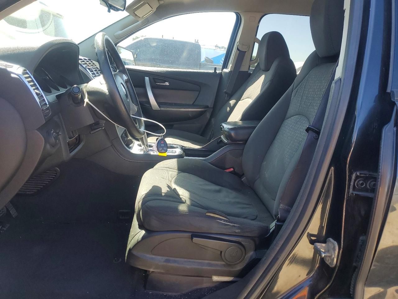 2010 GMC ACADIA SL photo 13
