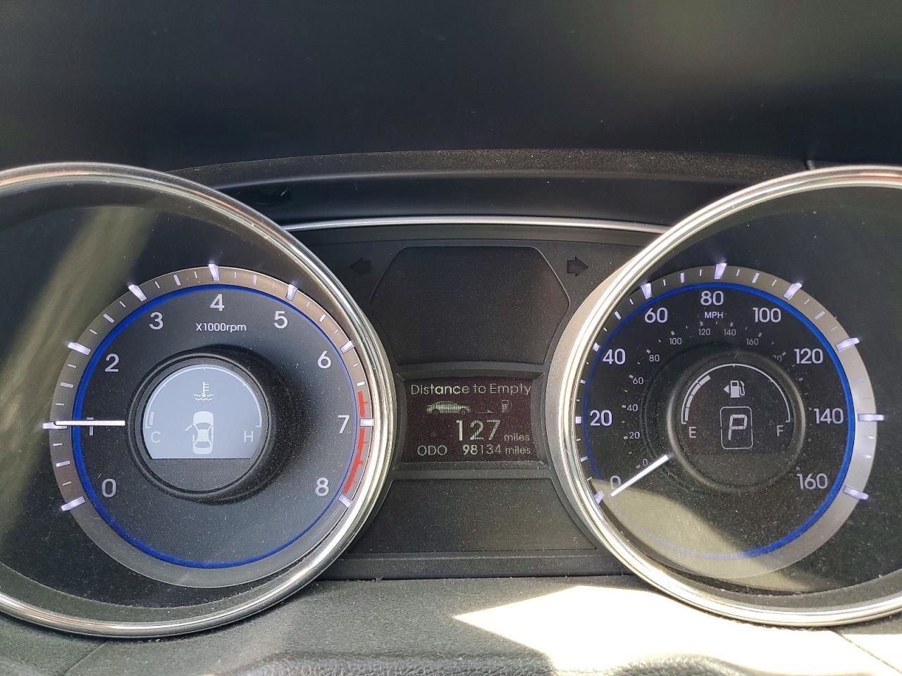 2013 HYUNDAI SONATA SE photo 25