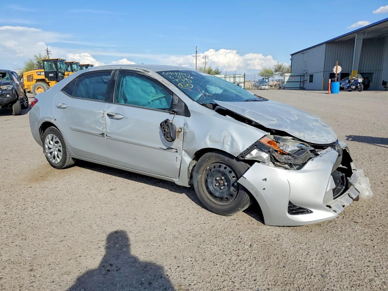 2017 TOYOTA COROLLA LE photo 10