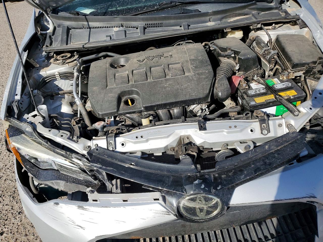 2017 TOYOTA COROLLA LE photo 31