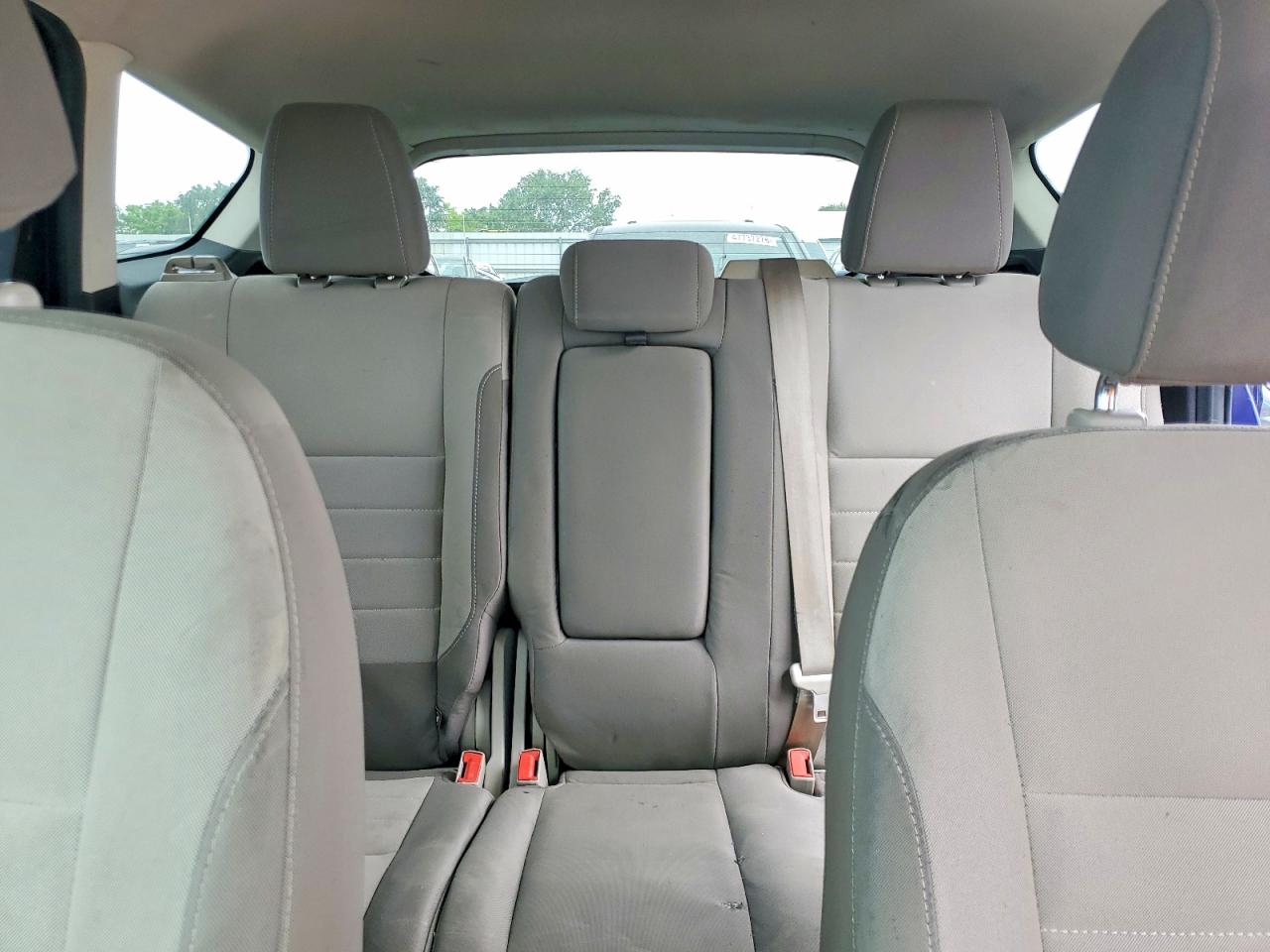 2016 FORD ESCAPE SE photo 19
