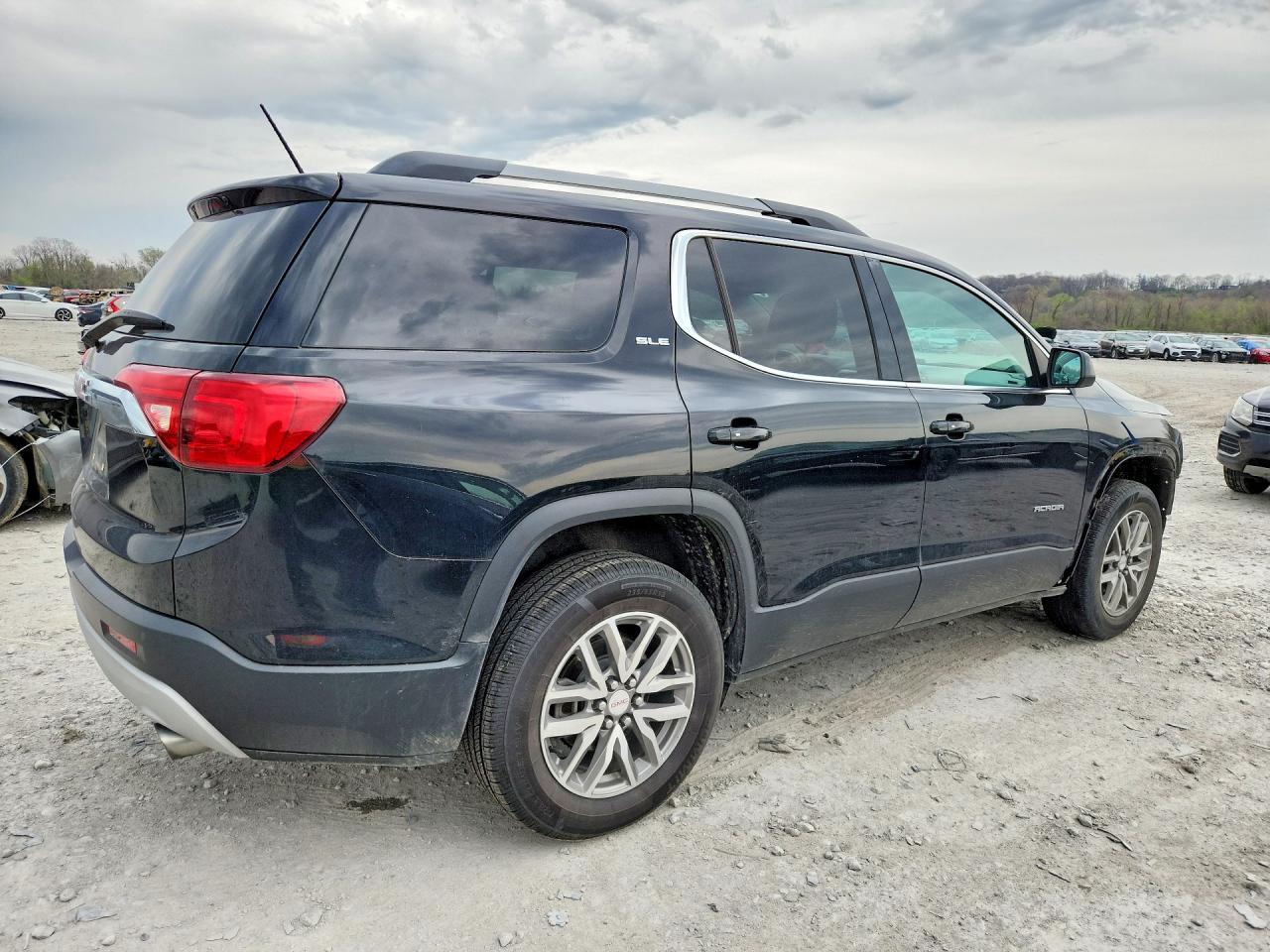 2019 GMC ACADIA SLE photo 5