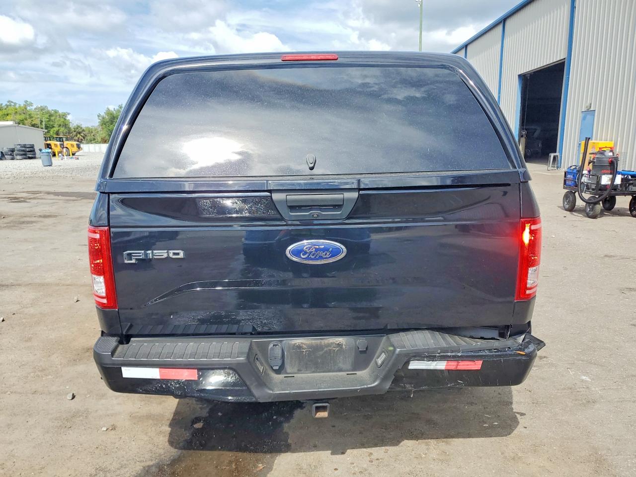 2017 FORD F150 SUPERCREW photo 11
