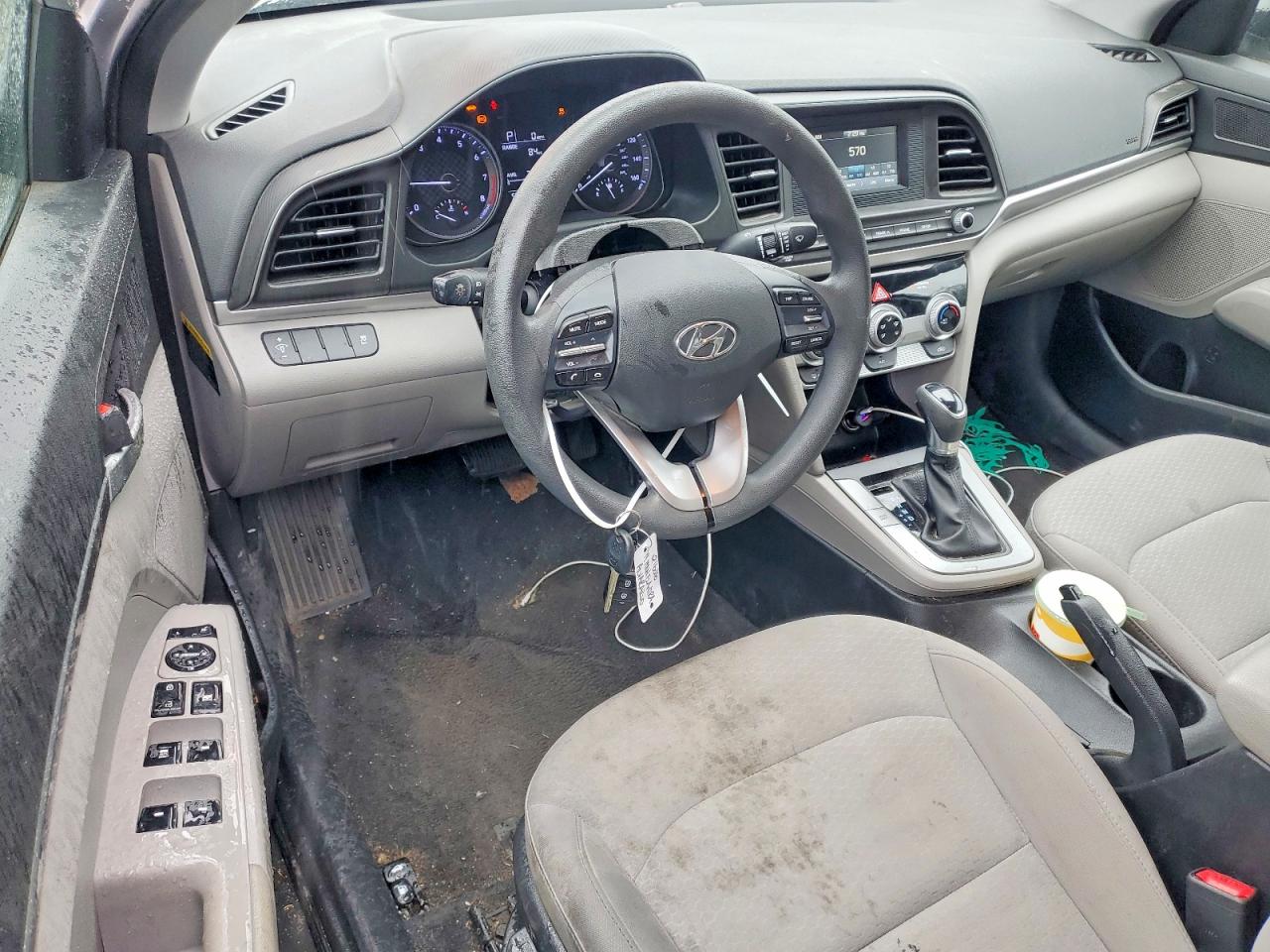 2019 HYUNDAI ELANTRA SE photo 22