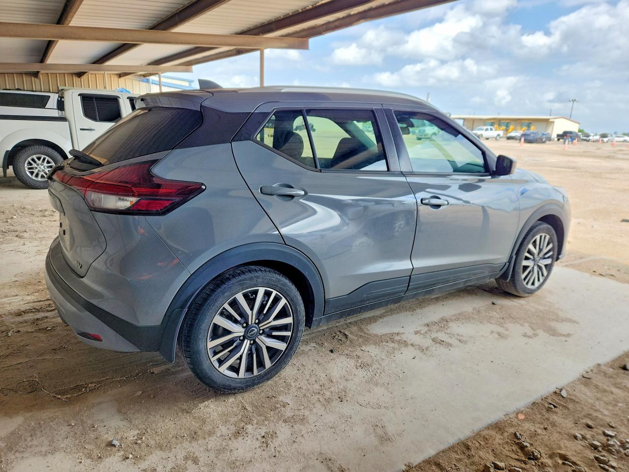 2022 NISSAN KICKS SV photo 5