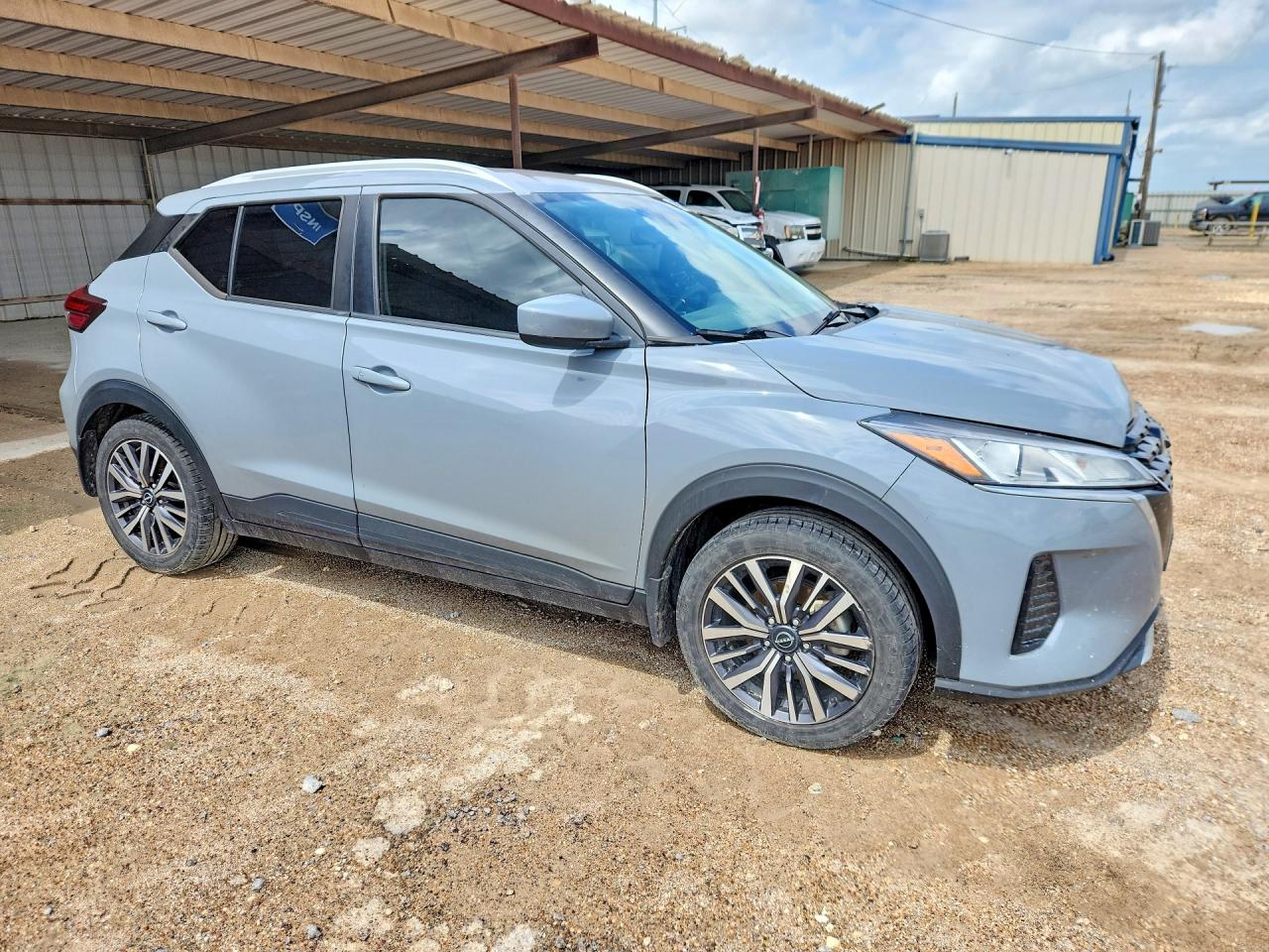 2022 NISSAN KICKS SV photo 7
