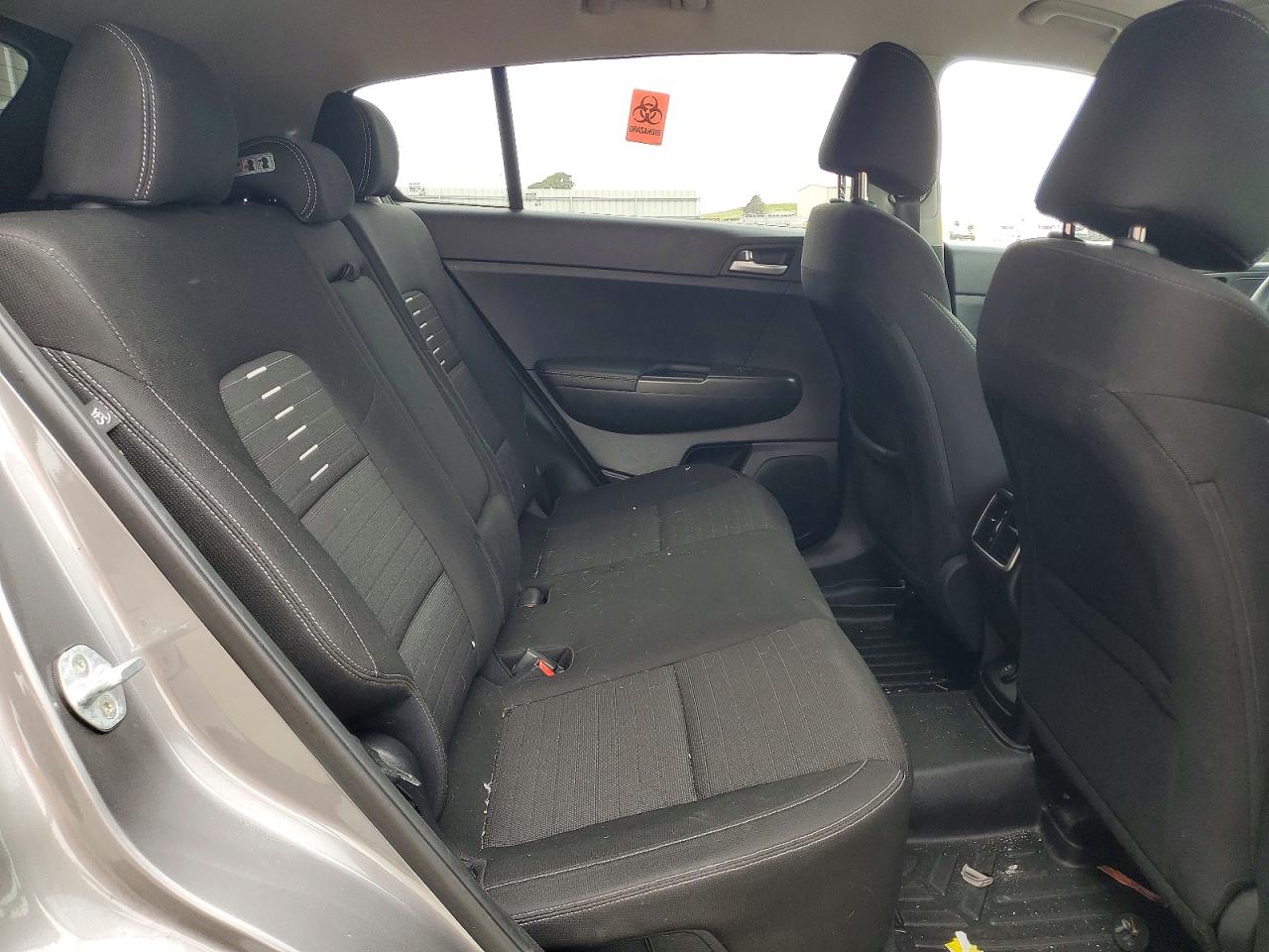 2018 KIA SPORTAGE LX photo 21