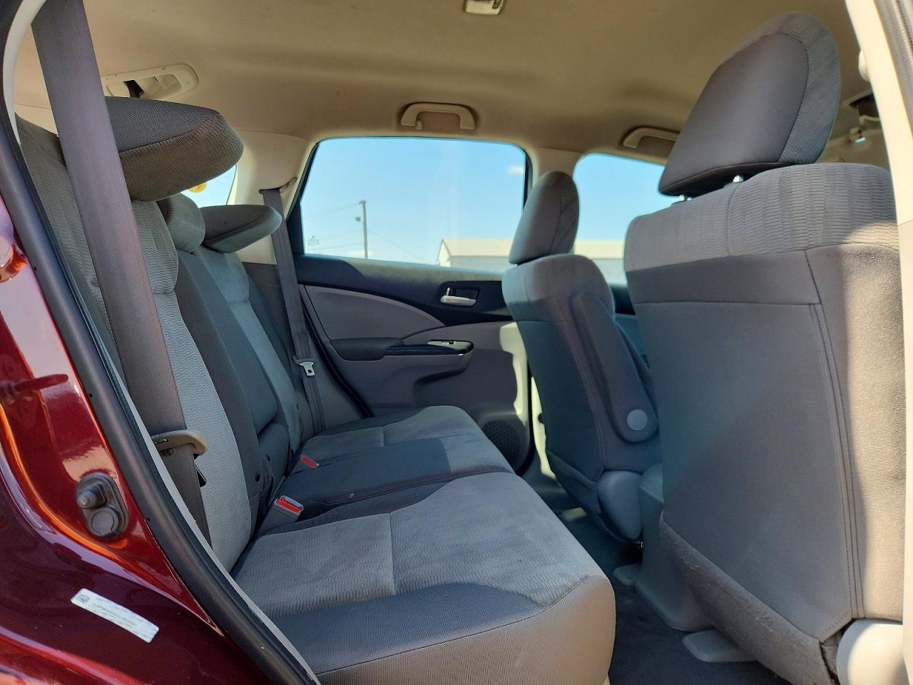 2012 HONDA CR-V LX photo 21