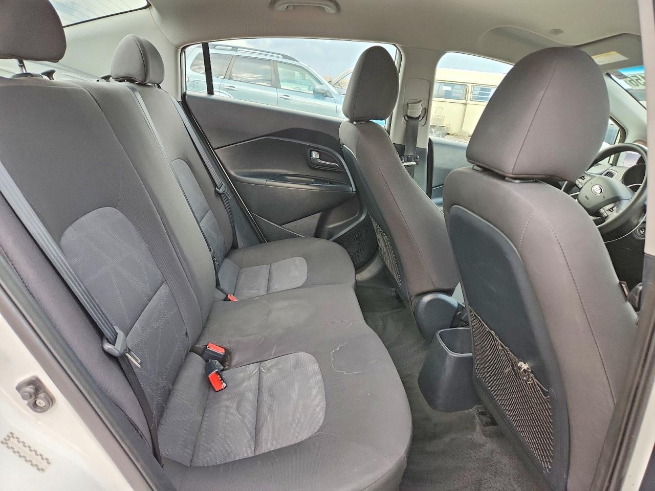 2017 KIA RIO LX photo 28