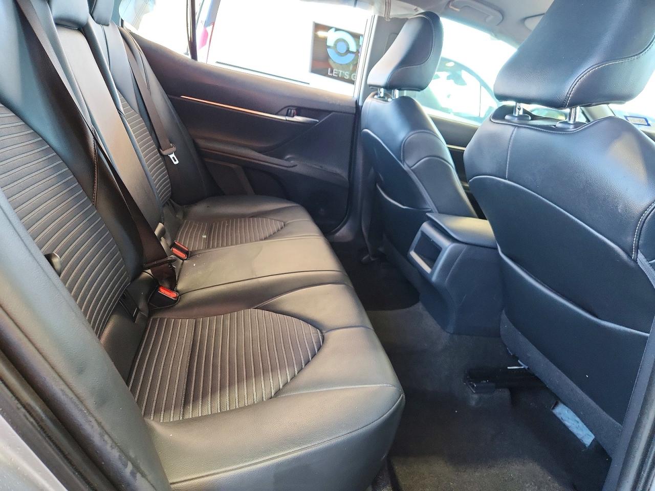 2021 TOYOTA CAMRY SE photo 19