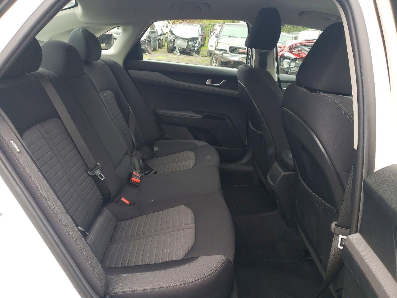 2025 KIA K5 LXS photo 10