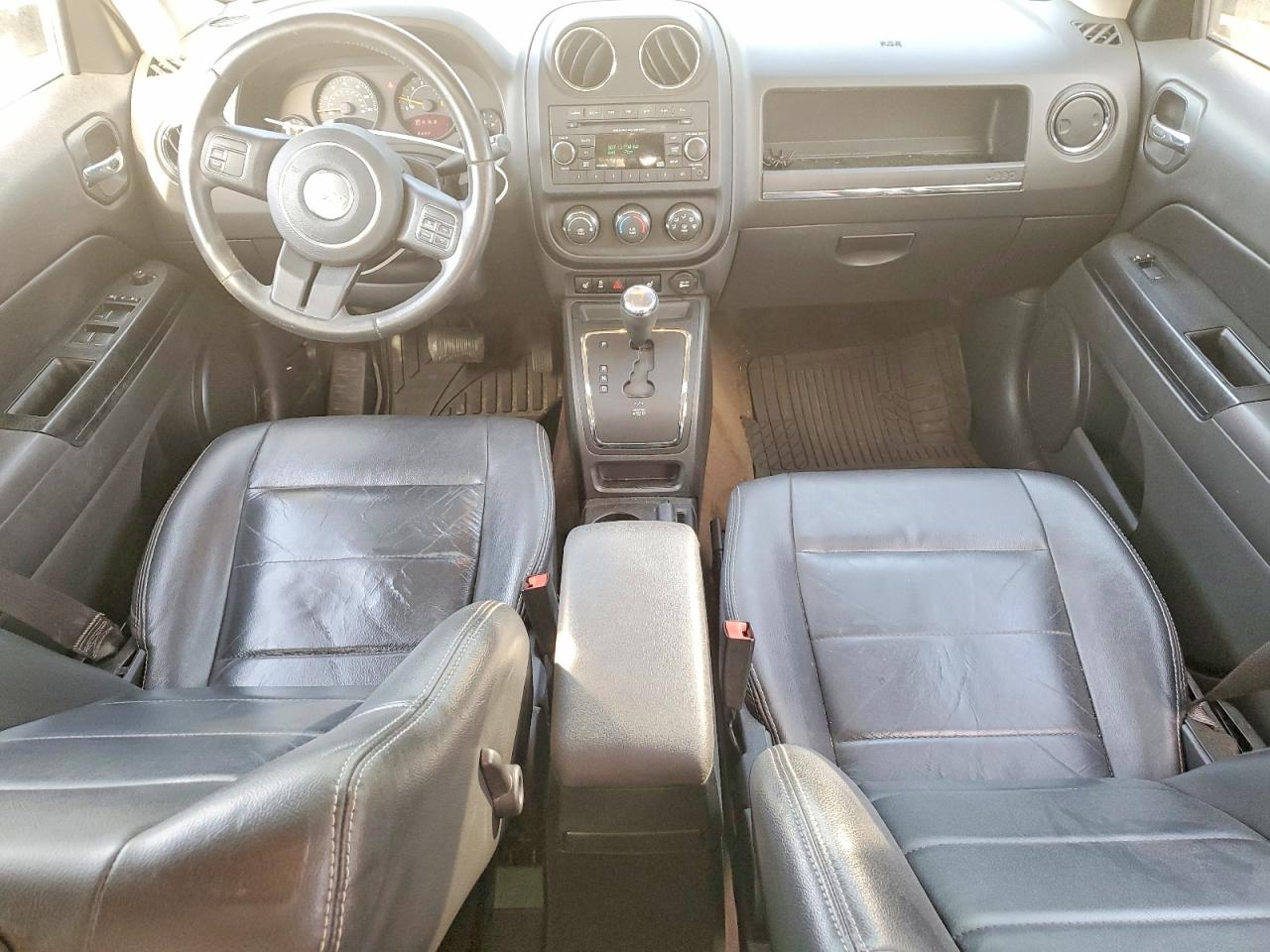 2015 JEEP PATRIOT LATITUDE photo 8