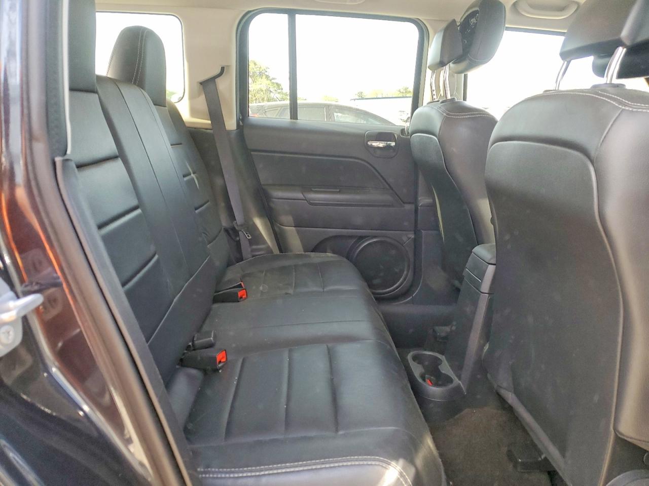2015 JEEP PATRIOT LATITUDE photo 11