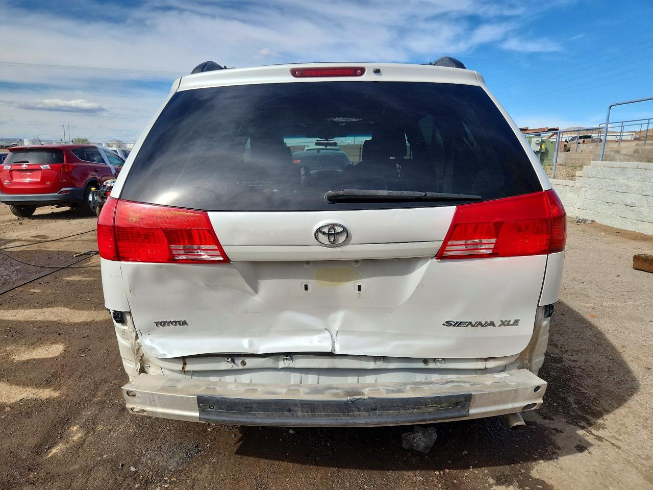 2004 TOYOTA SIENNA XLE 7 PASSENGER photo 16
