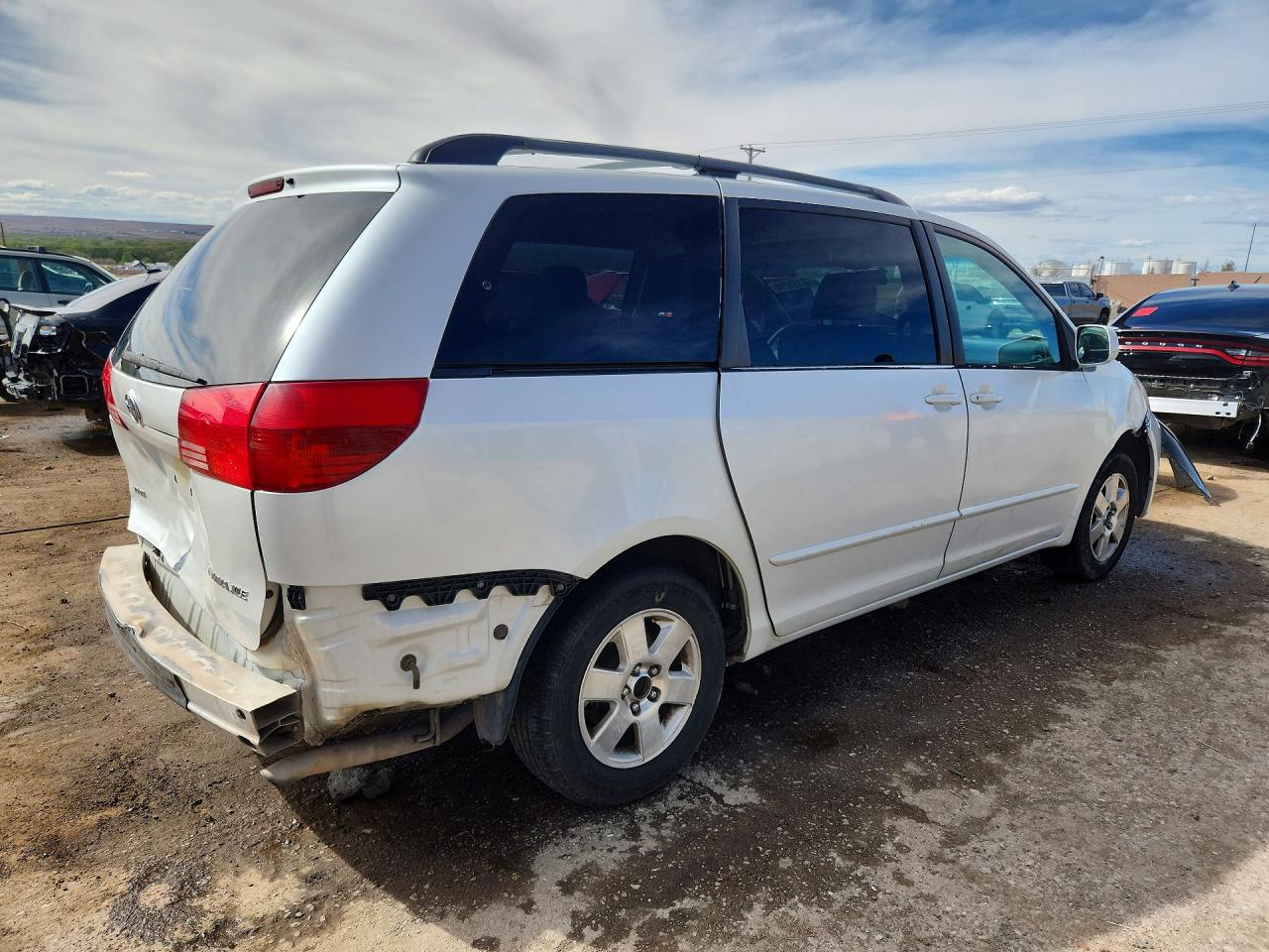 2004 TOYOTA SIENNA XLE 7 PASSENGER photo 7