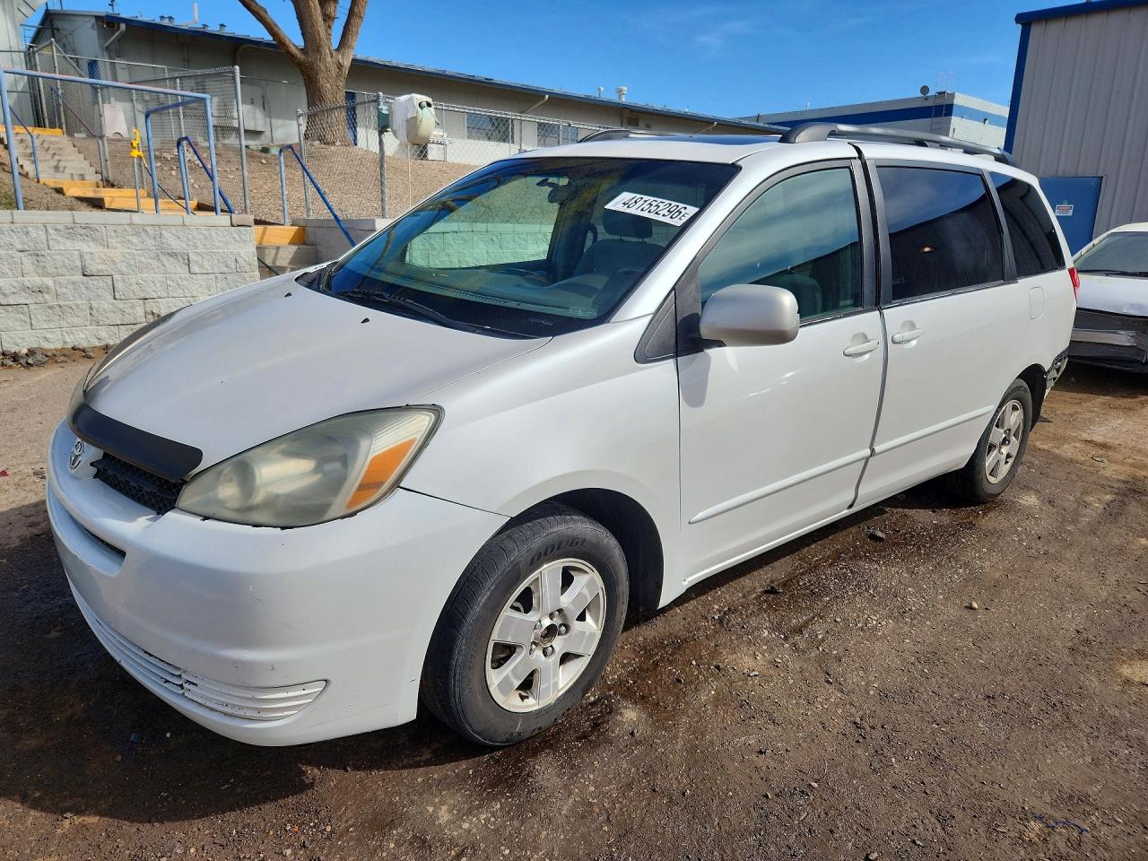 2004 TOYOTA SIENNA