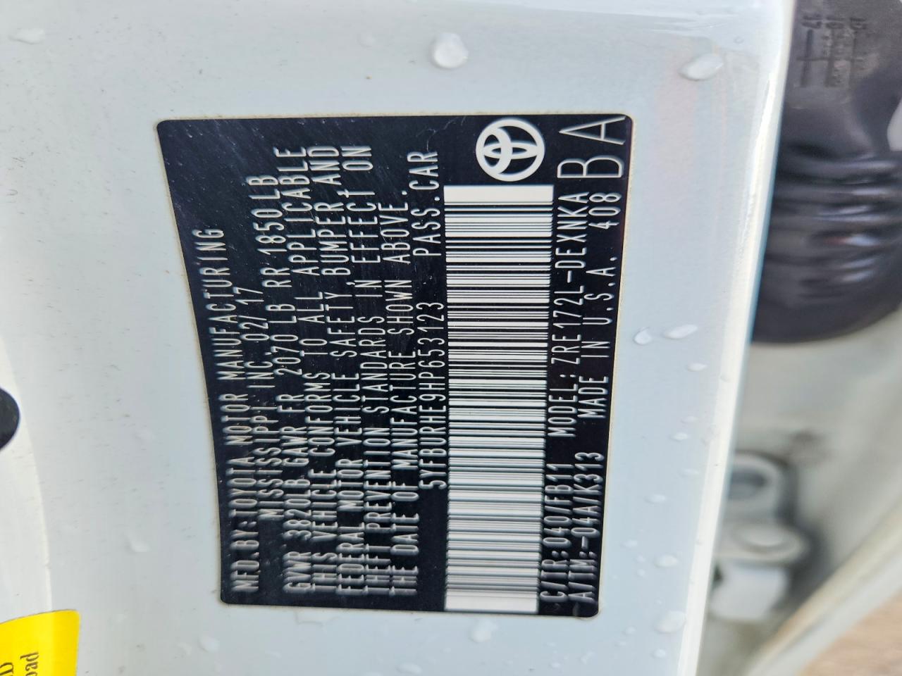 2017 TOYOTA COROLLA LE photo 25