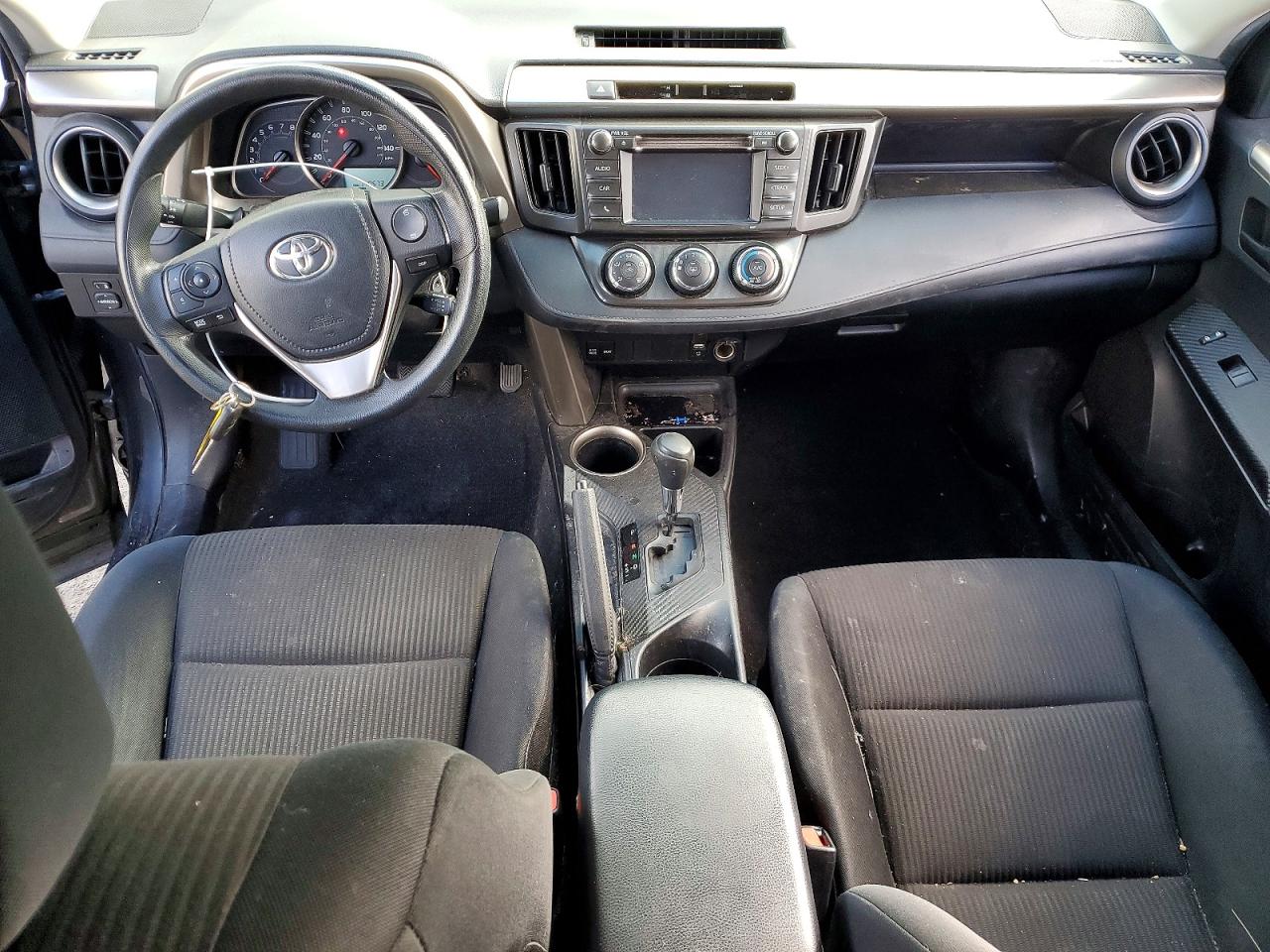 2015 TOYOTA RAV4 LE photo 22