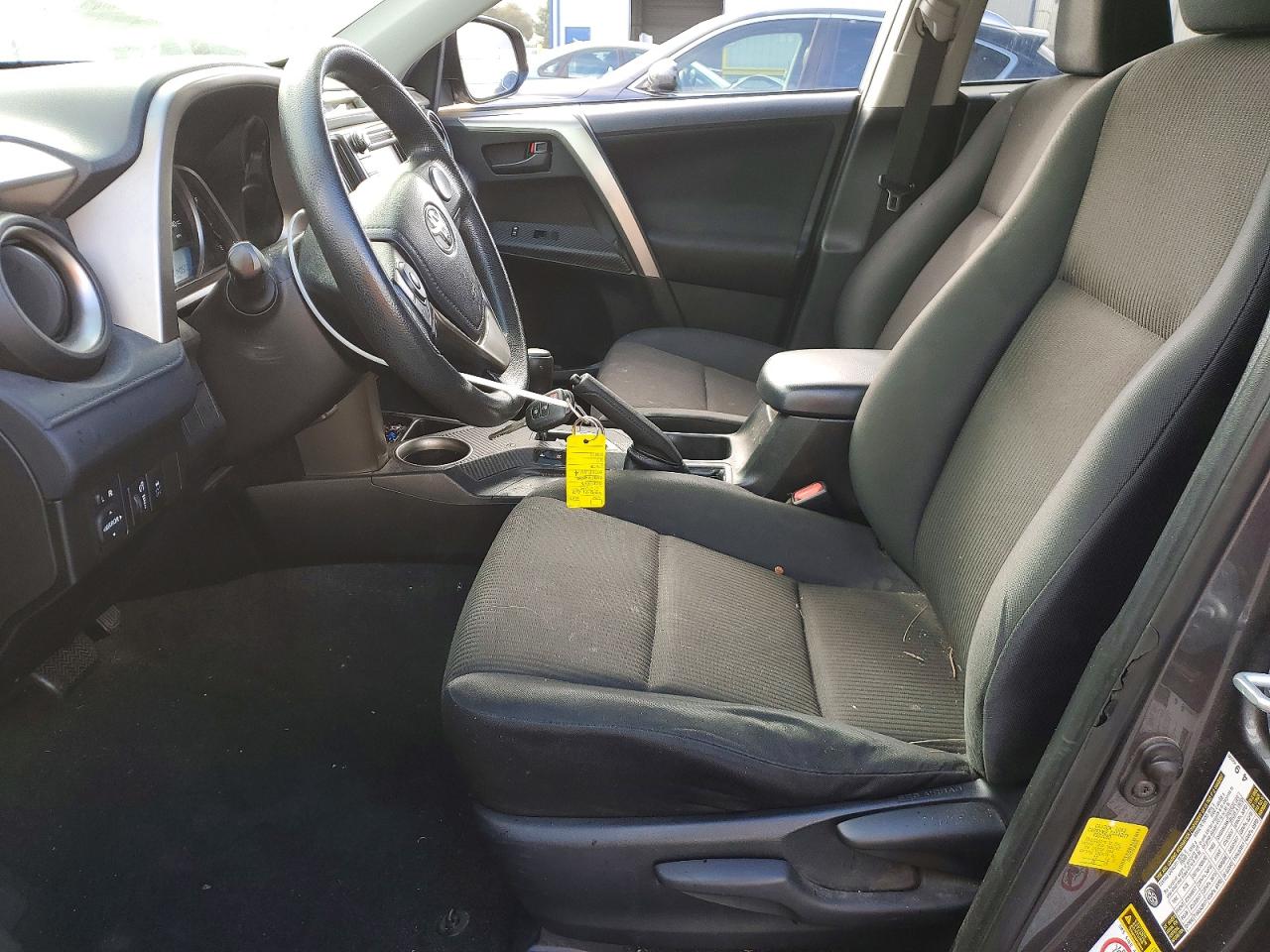 2015 TOYOTA RAV4 LE photo 19