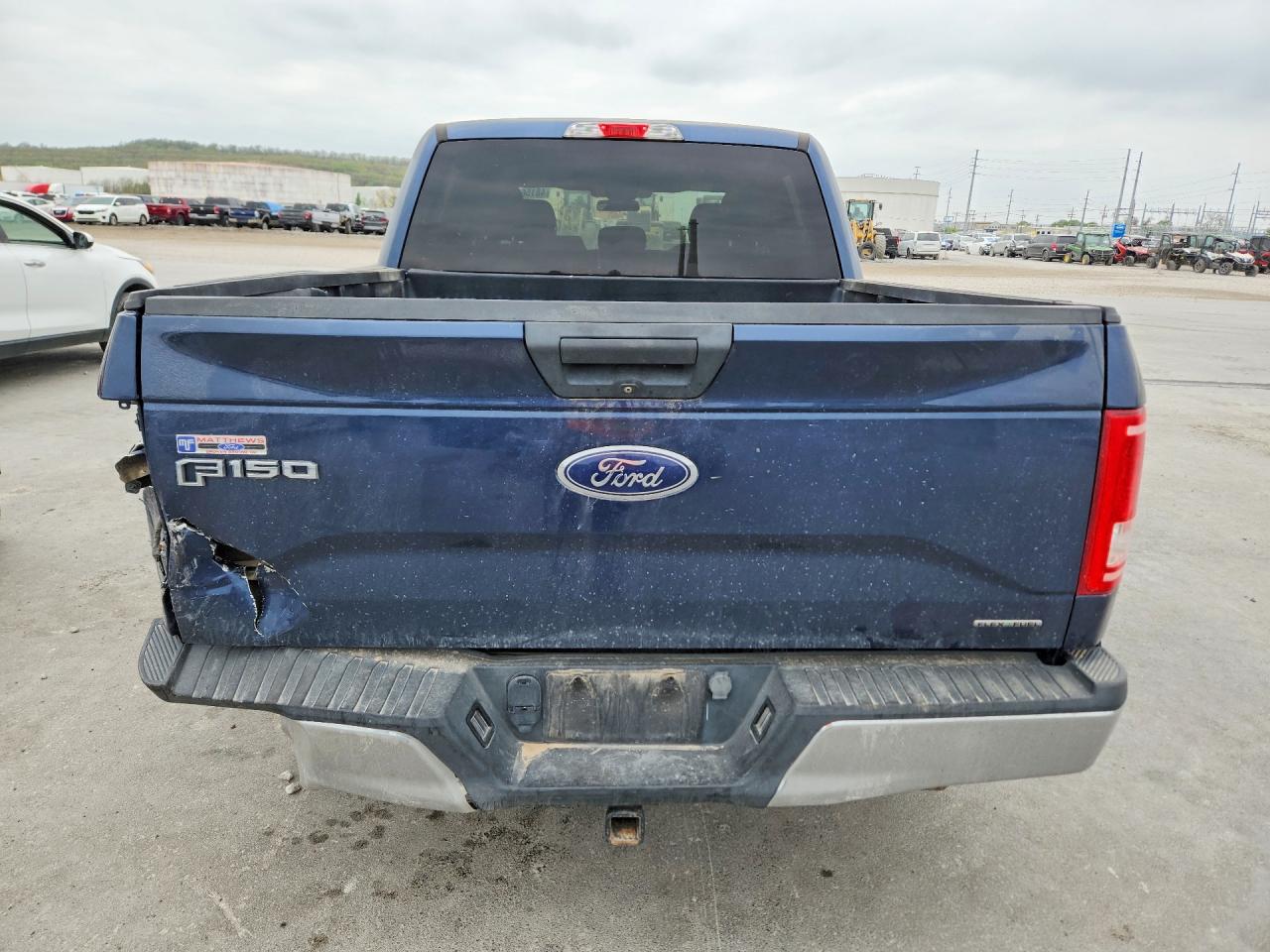 2015 FORD F150 SUPERCREW photo 11