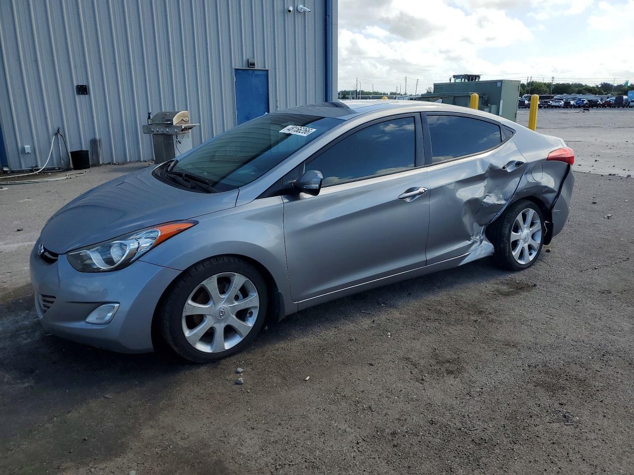 2012 HYUNDAI ELANTRA