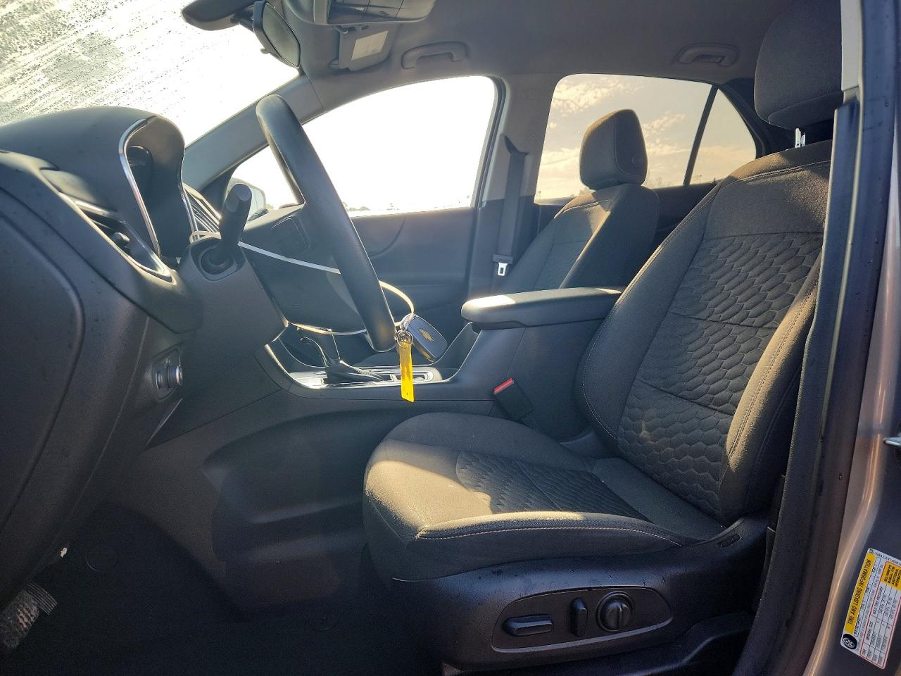 2018 CHEVROLET EQUINOX LT photo 19
