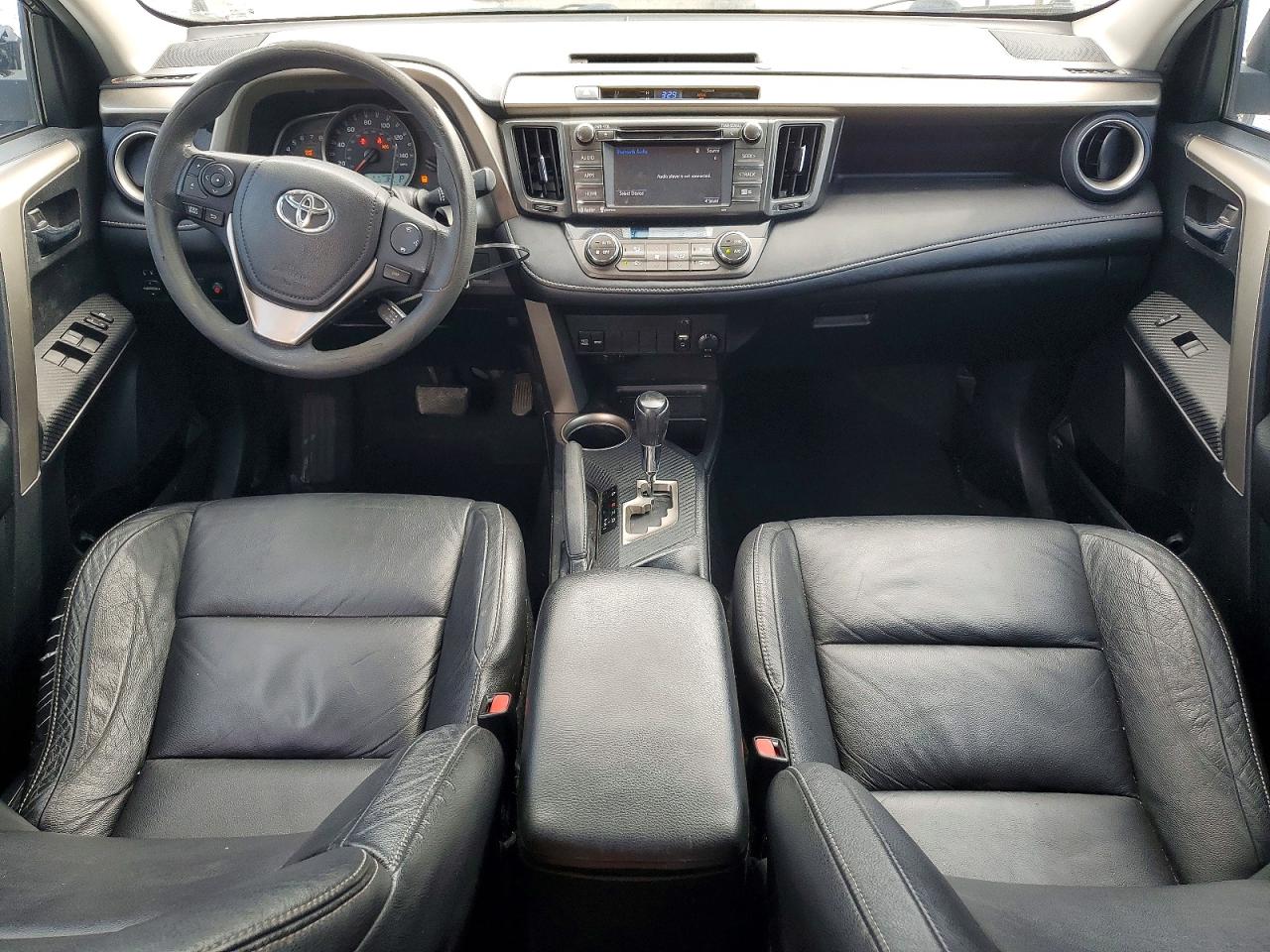 2014 TOYOTA RAV4 XLE photo 22
