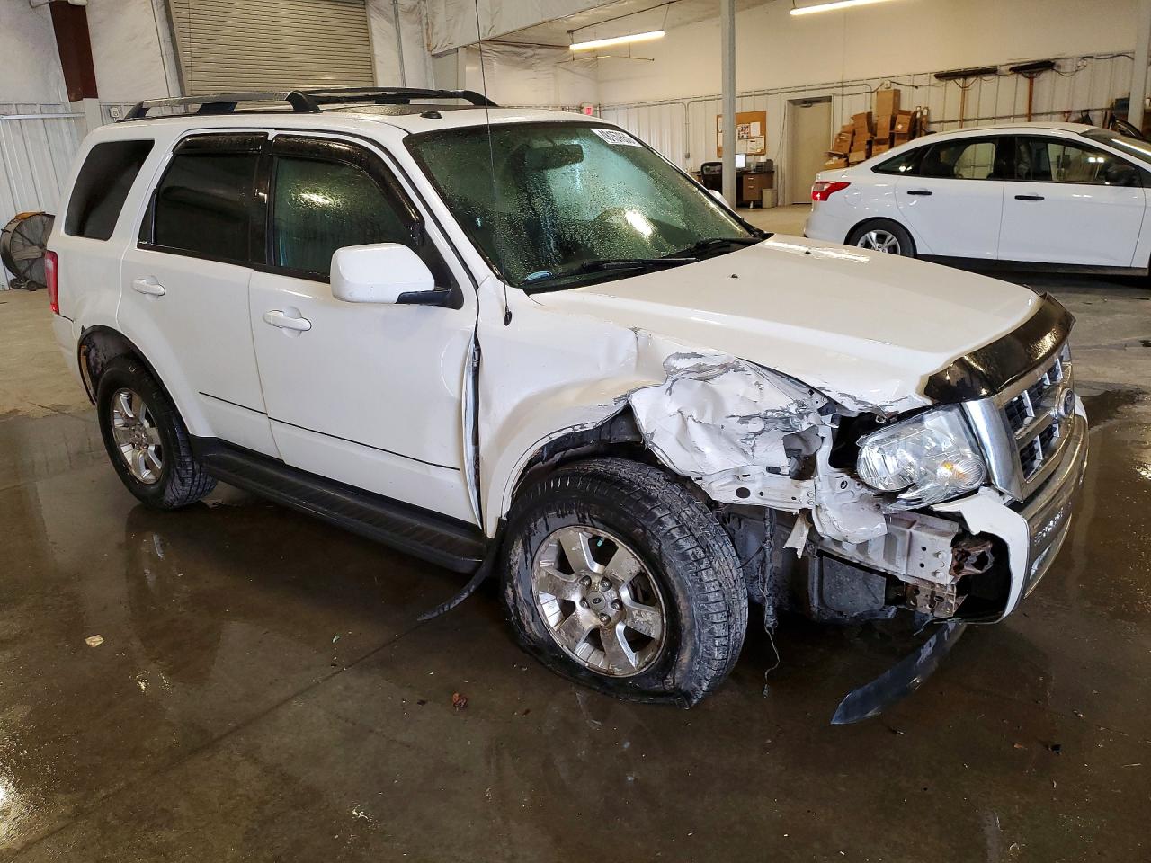 2011 FORD ESCAPE LIMITED photo 7
