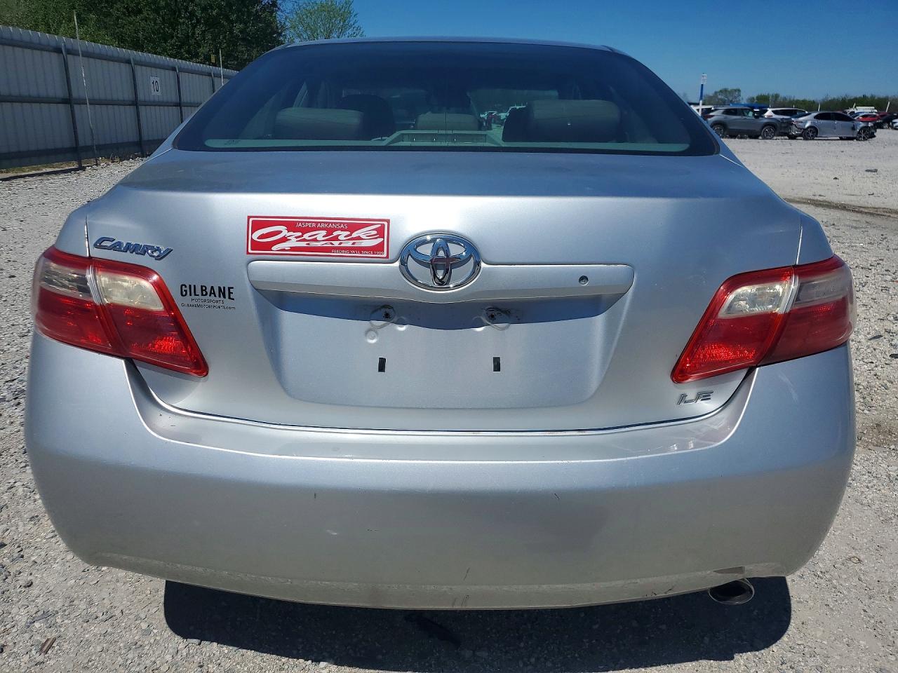 2009 TOYOTA CAMRY LE photo 11