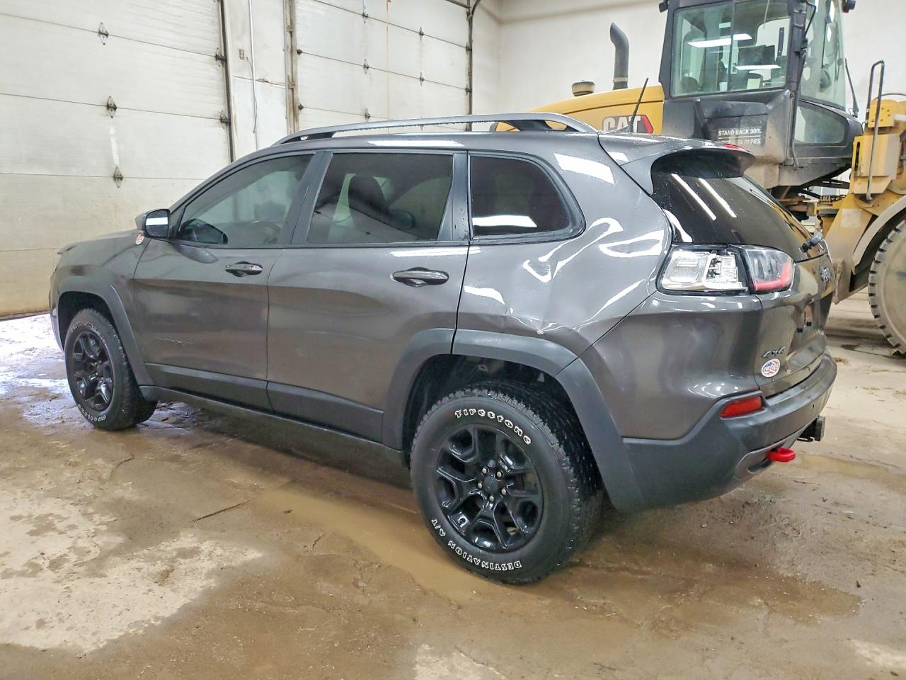 2019 JEEP CHEROKEE TRAILHAWK photo 3