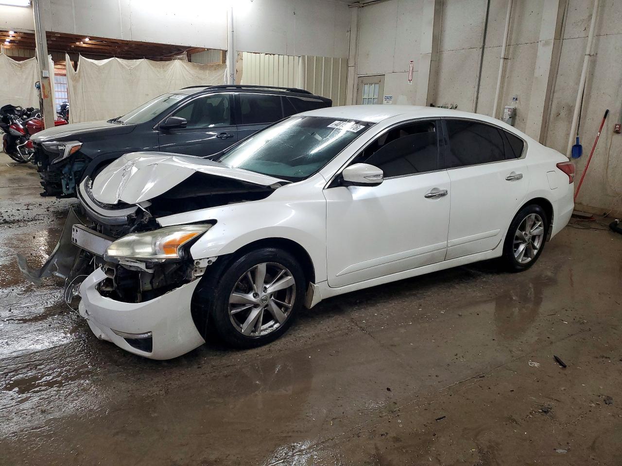 2013 NISSAN ALTIMA