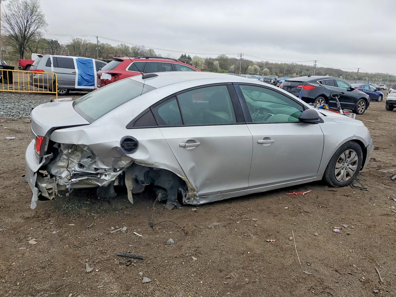 2016 CHEVROLET CRUZE LIMITED LS photo 5