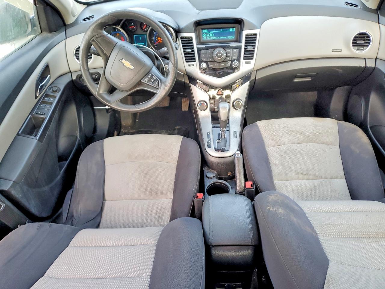 2016 CHEVROLET CRUZE LIMITED LS photo 15
