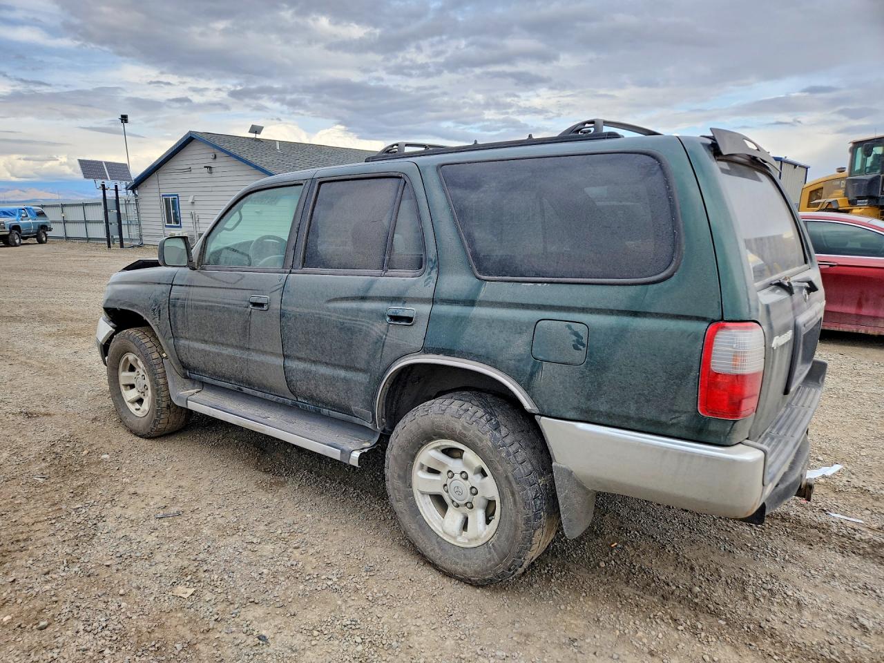 1999 TOYOTA 4RUNNER SR5 photo 2