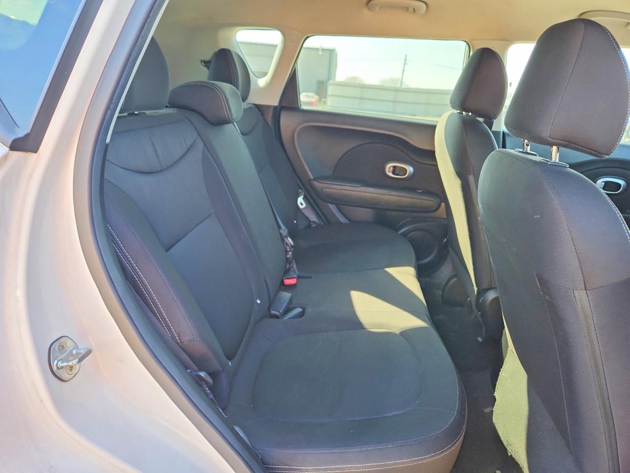 2018 KIA SOUL BASE photo 10