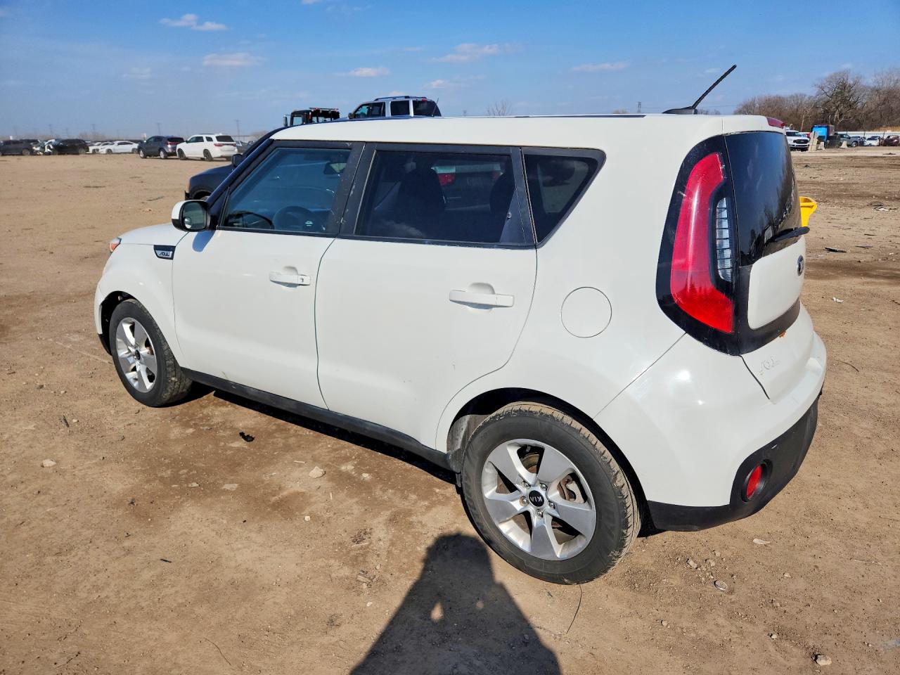 2018 KIA SOUL BASE photo 2