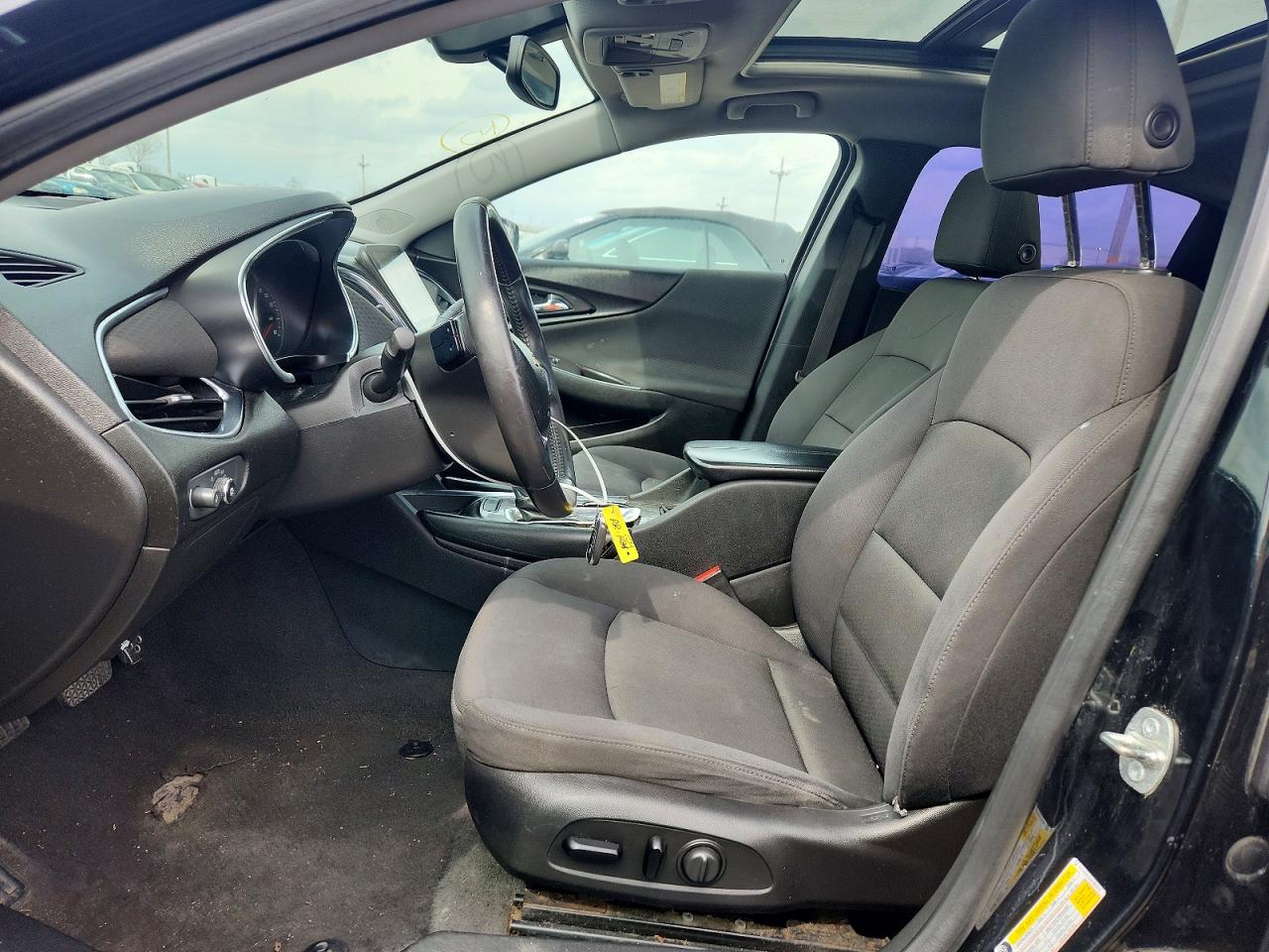 2016 CHEVROLET MALIBU LT photo 13