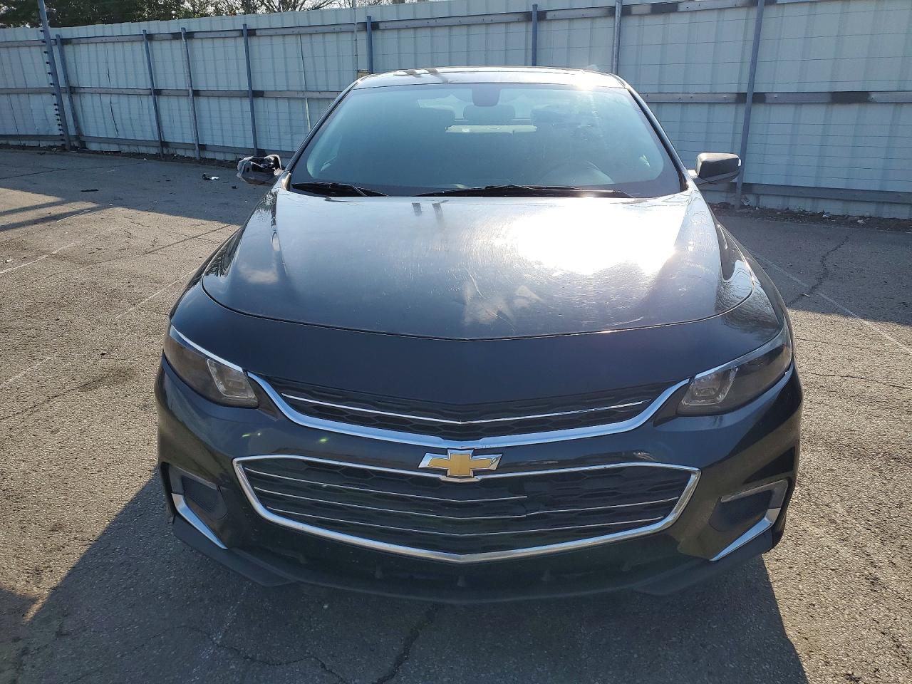 2016 CHEVROLET MALIBU LT photo 9