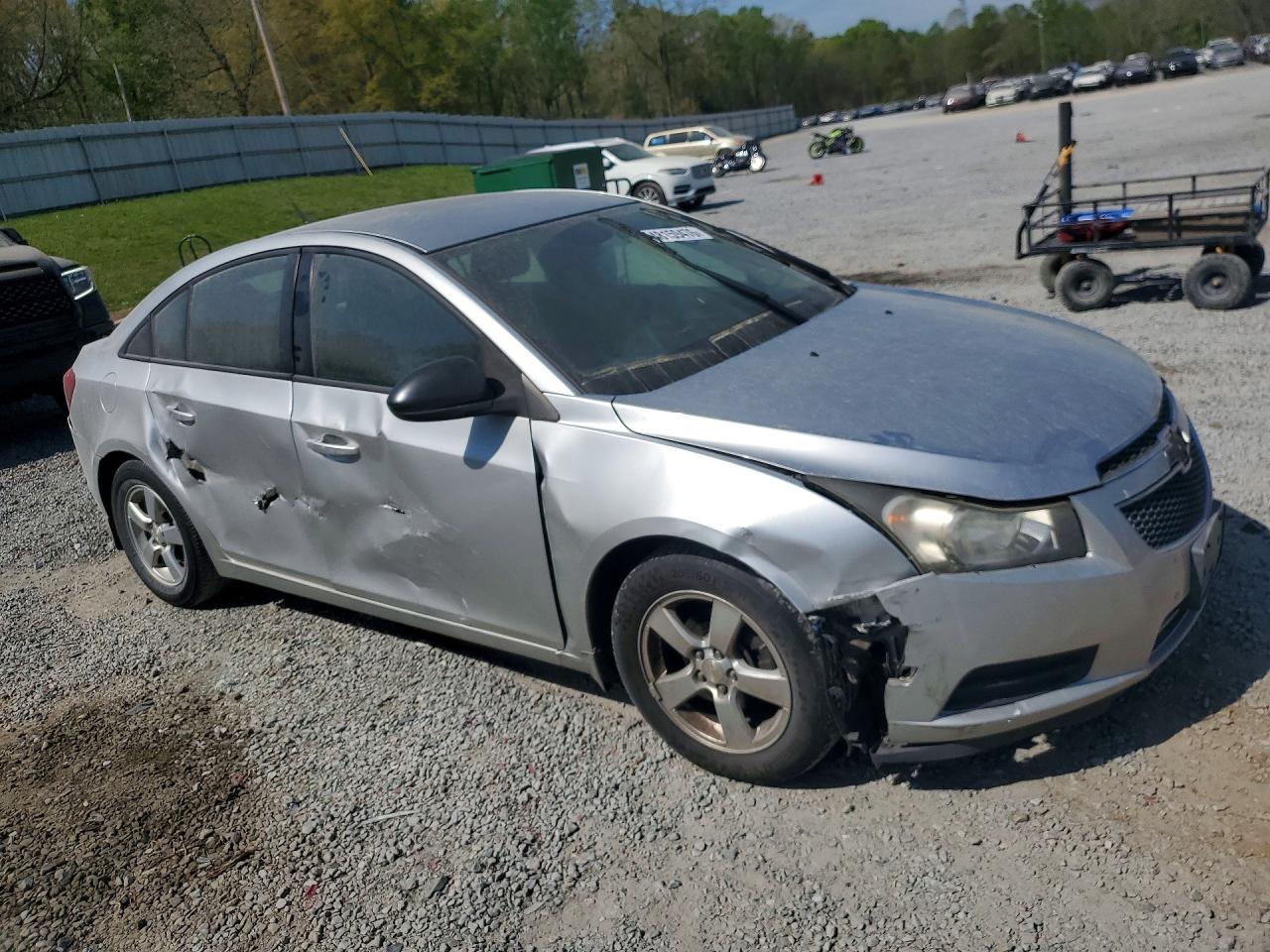 2013 CHEVROLET CRUZE LS photo 10